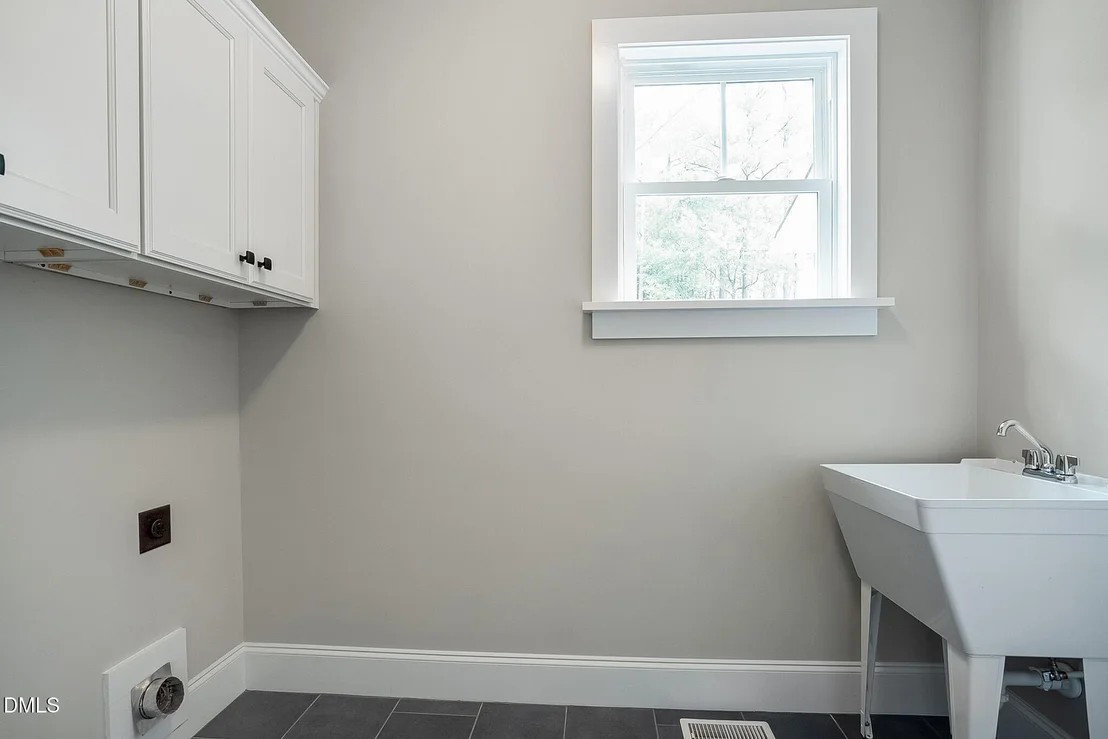 Photo of 202 Batten Pond Road