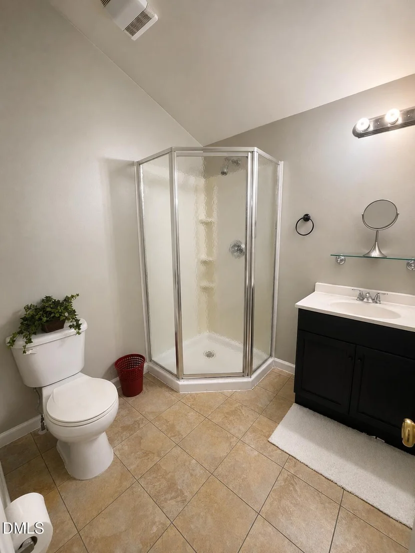 Photo of 513 Madison Avenue