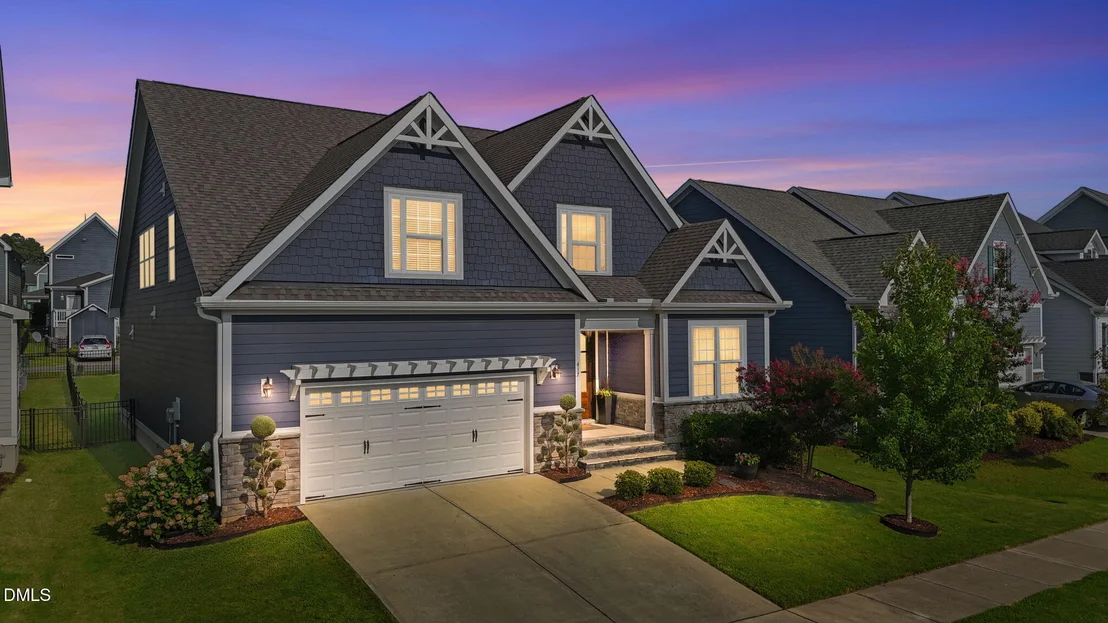 Photo of 417 Midnight Moon Drive