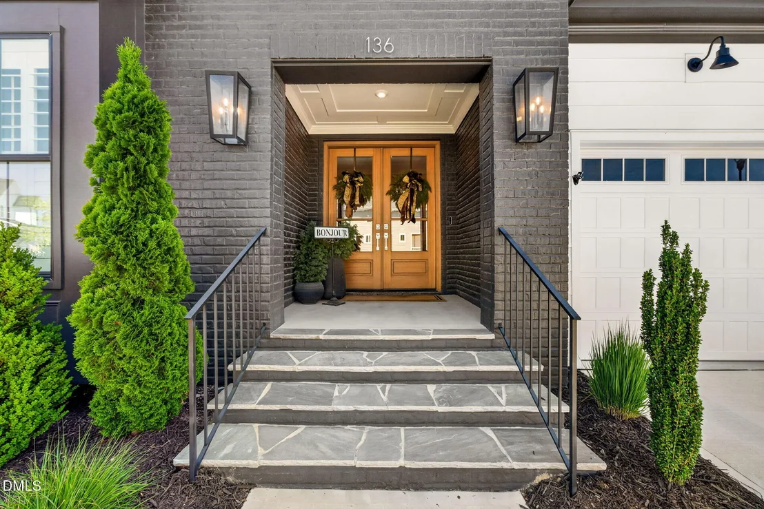Photo of 136 Mossy Falls Way