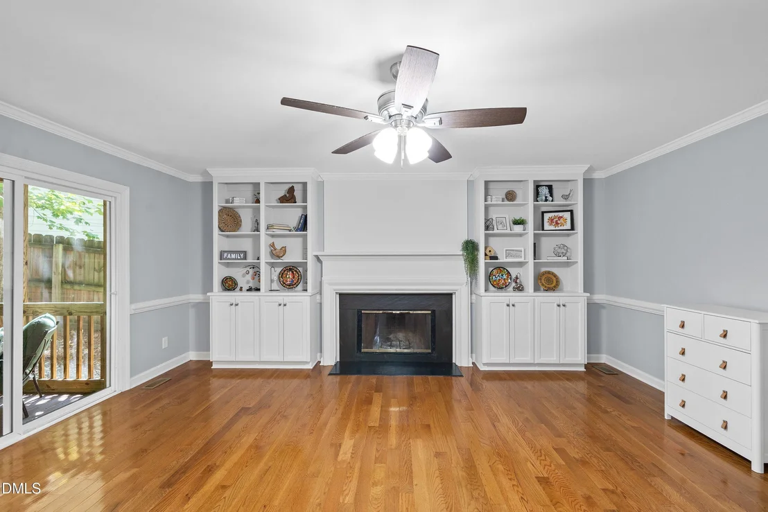 Photo of 1409 Bridgeport Drive