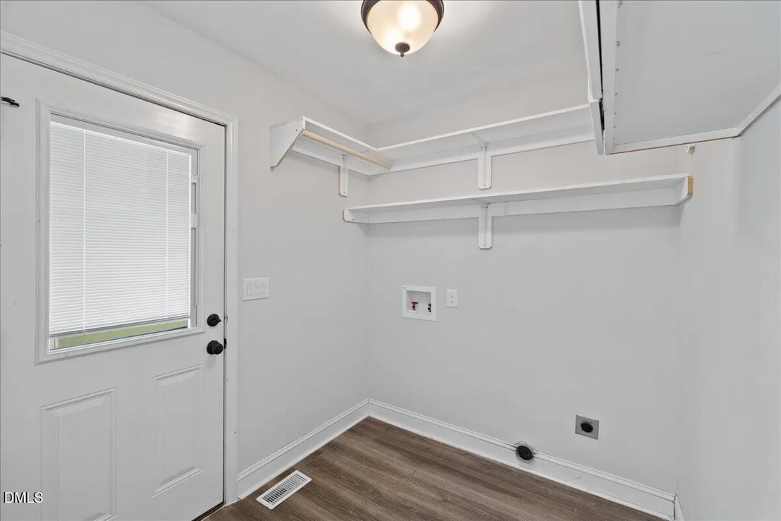 Photo of 11208 Range Road