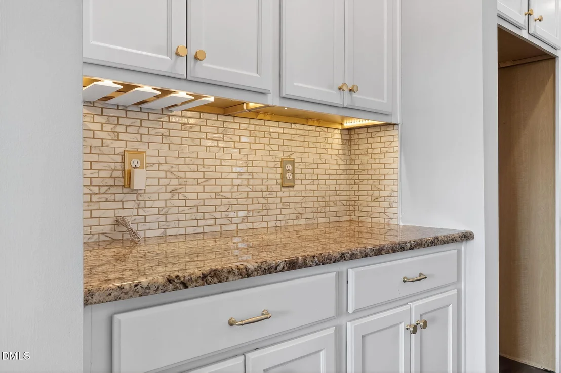 Photo of 409 Midlander Drive