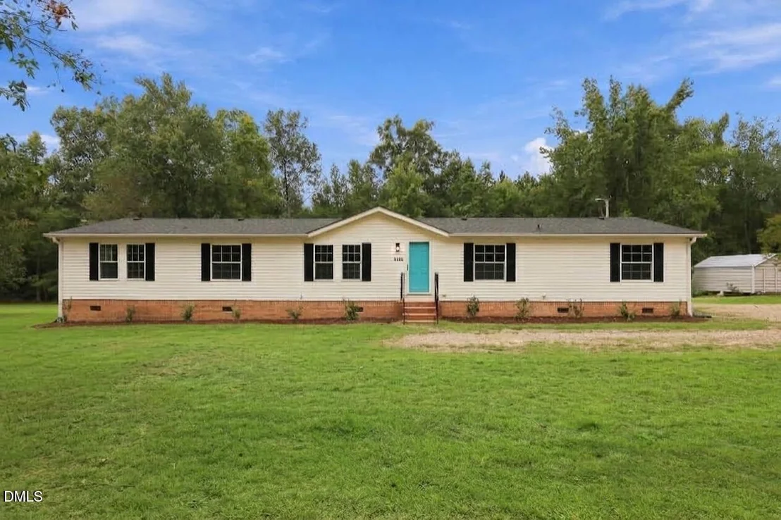 Photo of 1703 Horseshoe Bend Road