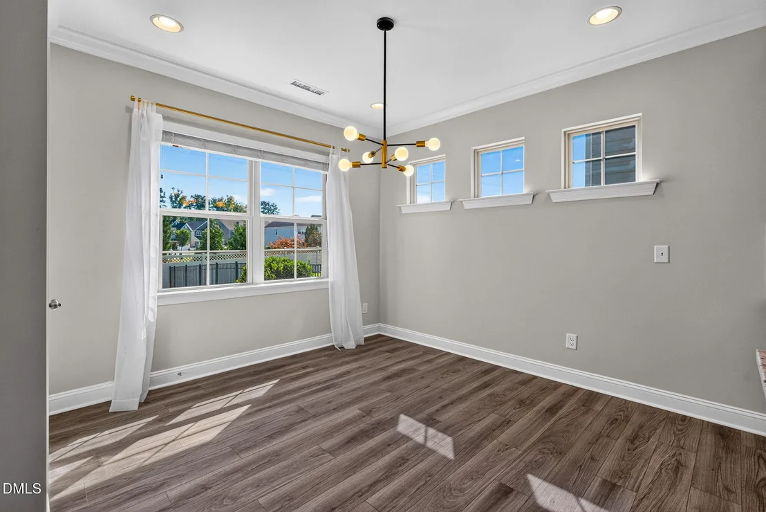 Photo of 1903 Rothesay Drive