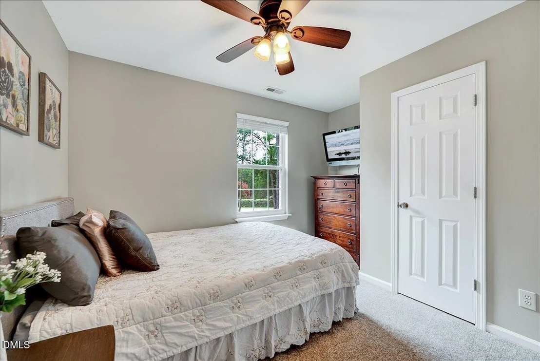Photo of 4 Cayman Court