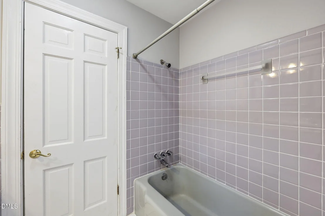 Photo of 212 Hillcrest Drive
