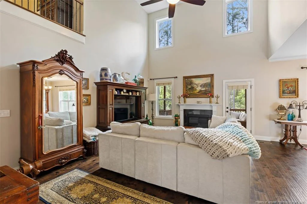Photo of 48 Valley Brook Lane