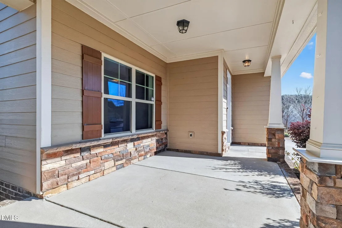 Photo of 409 Midlander Drive