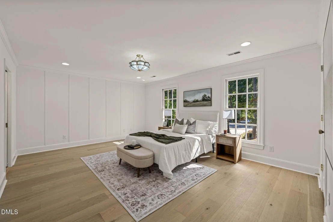 Photo of 2404 Beechview Court
