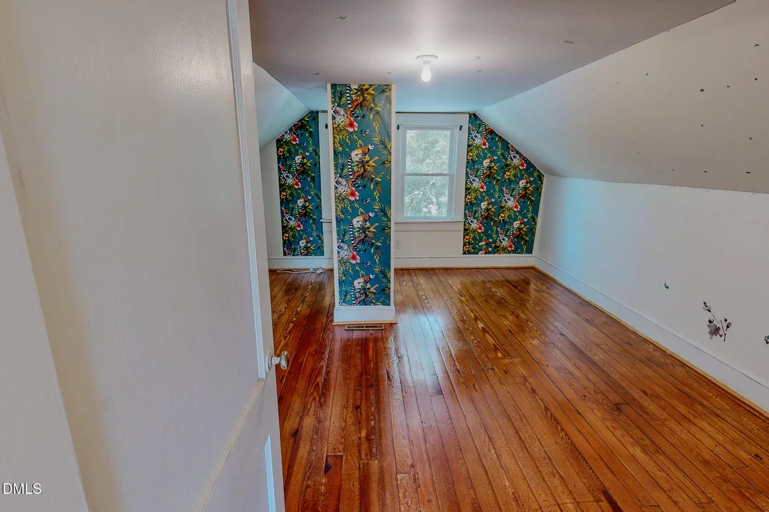 Photo of 151 Wrenon Avenue
