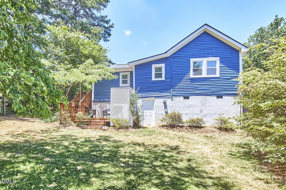 Photo of 2203 Chapel Hill Road