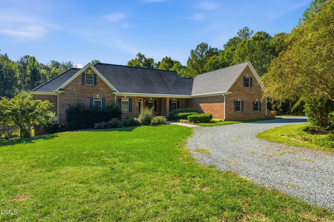 Photo of 174 Carillon Drive