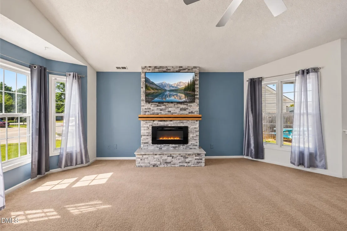 Photo of 3922 Crusader Drive