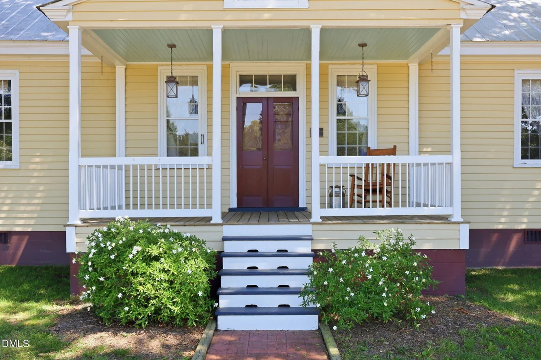 Photo of 462 Darius Pearce Road