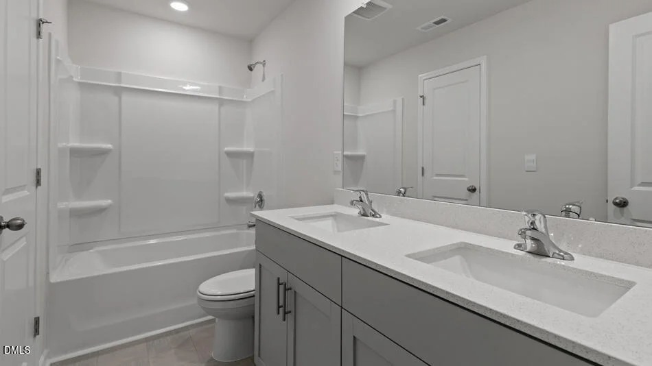 Photo of 124 Derby Jade Lane