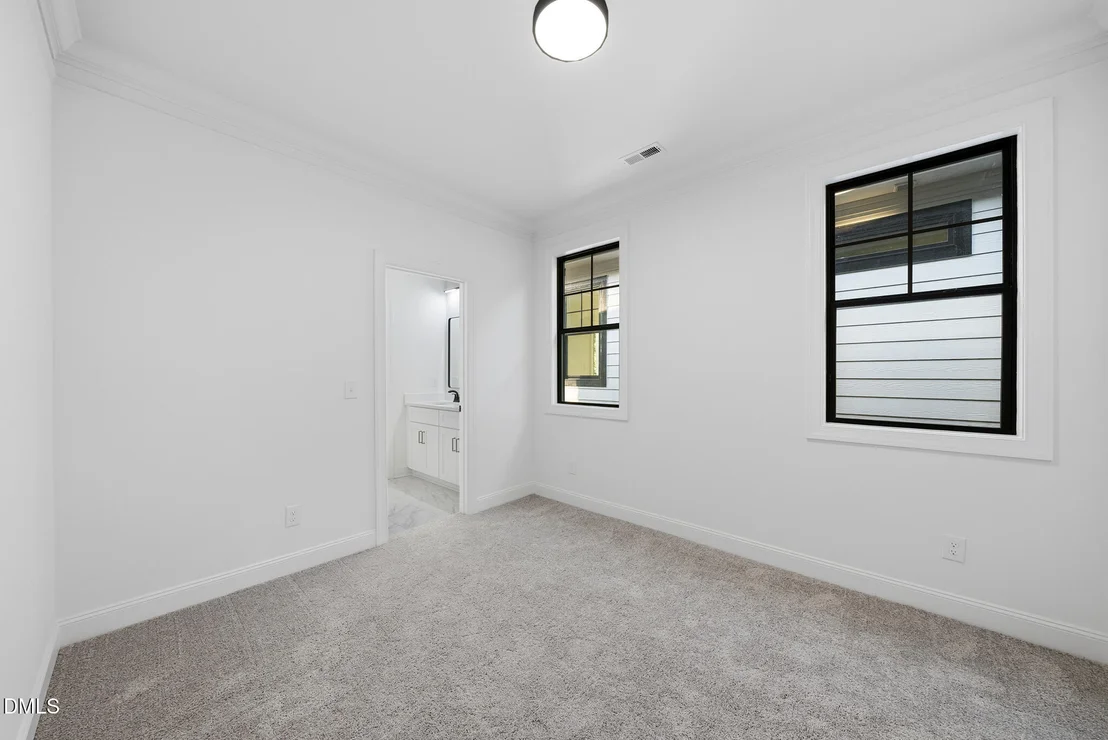 Photo of 5023 Pine Trail Drive