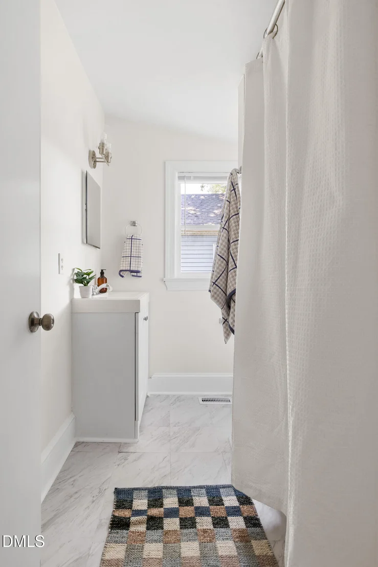 Photo of 310 Lyric Street