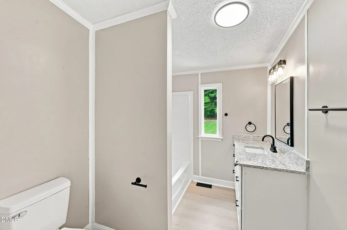 Photo of 182 Wendover Lane