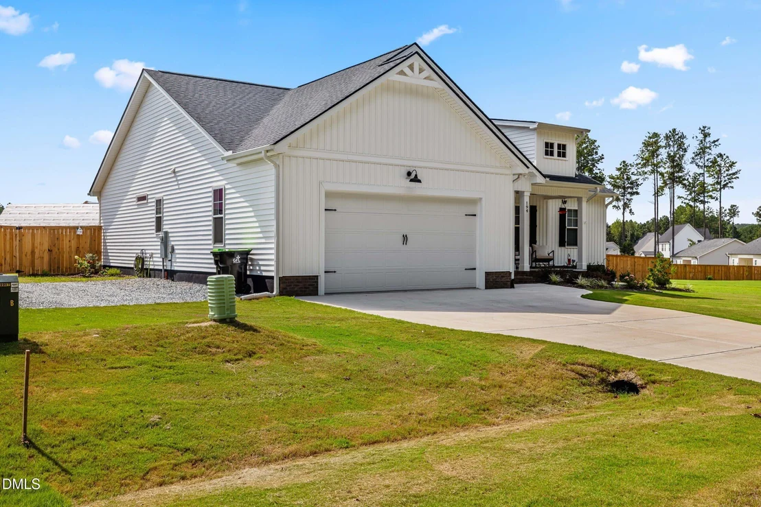 Photo of 194 Cherry Birch Lane