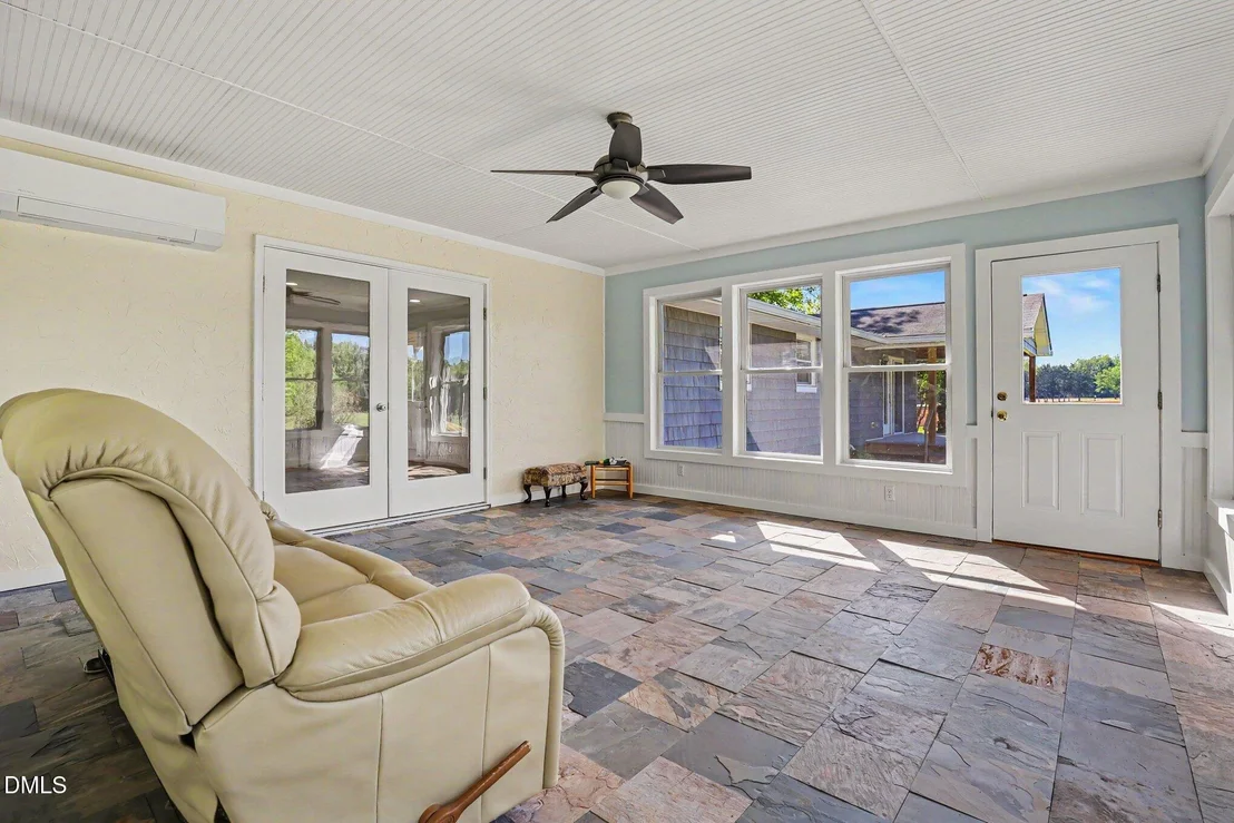 Photo of 575 Duncan Road