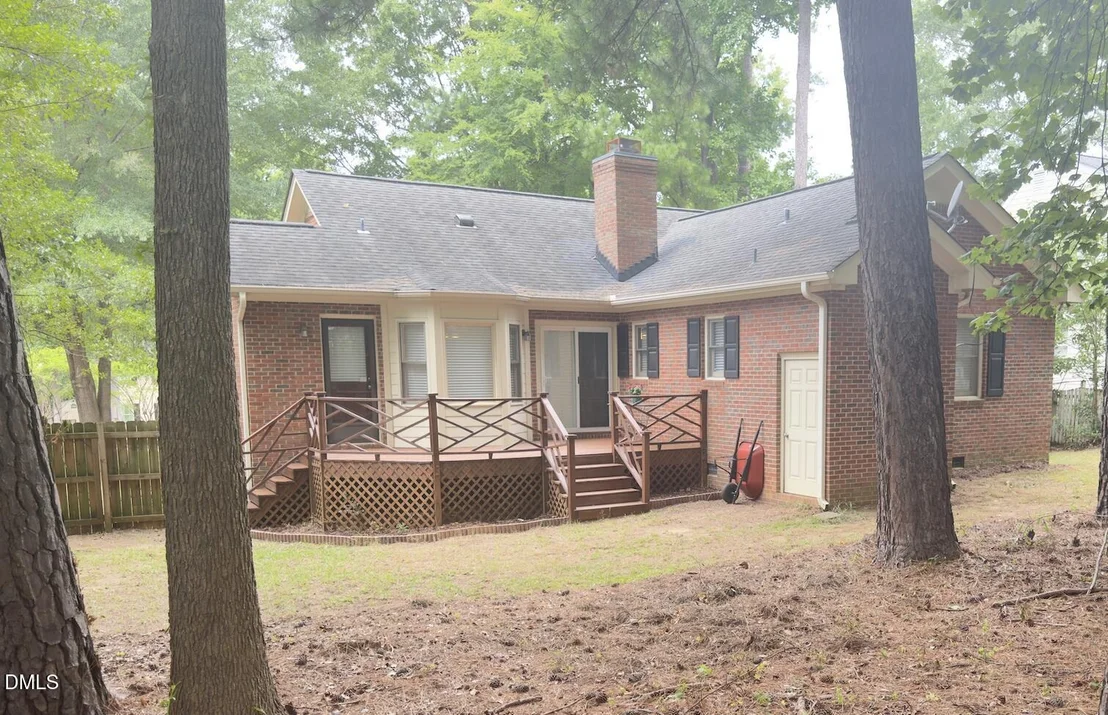 Photo of 100 Nicholson Road