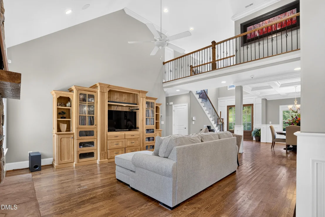 Photo of 820 Dunleigh Drive