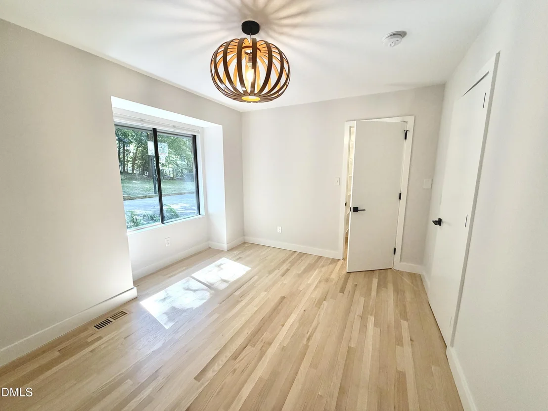 Photo of 141 Dixie Drive