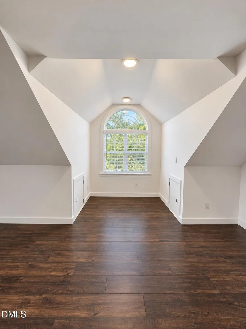 Photo of 1025 Feldmen Drive