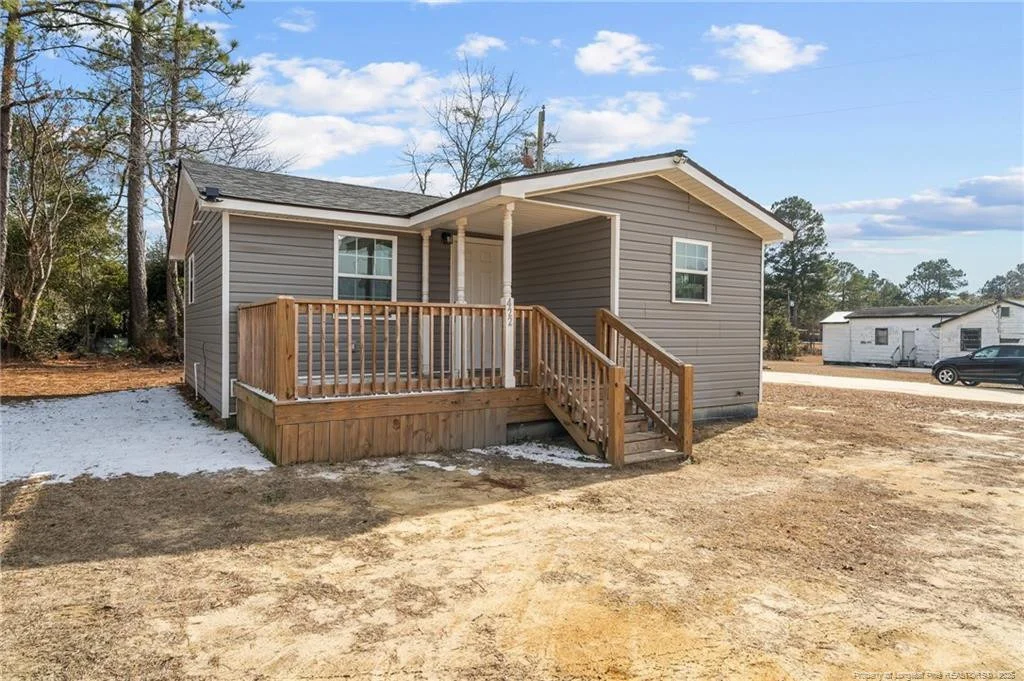 Photo of 422 Doc Brown Road