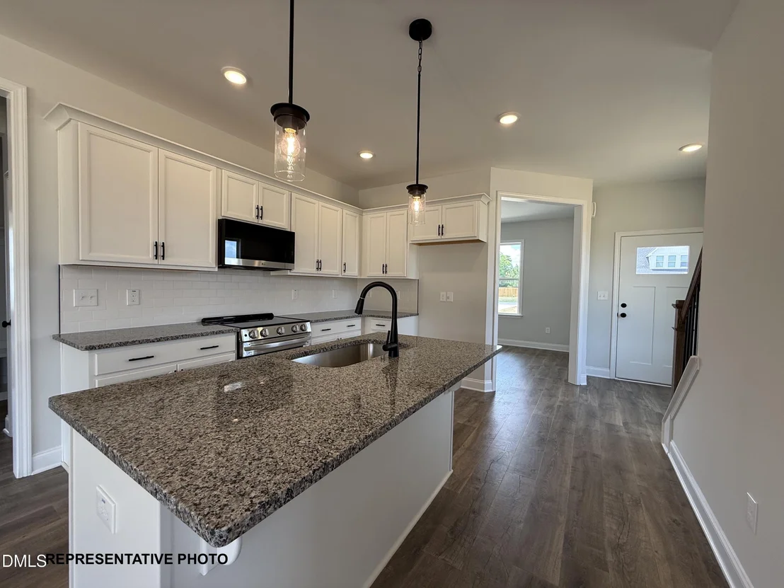 Photo of 182 Cardovia Way