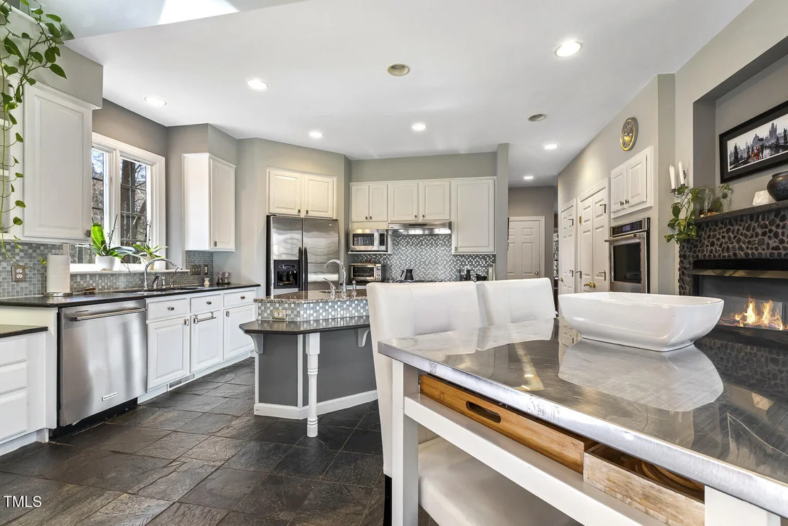 Photo of 7420 Heartland Drive