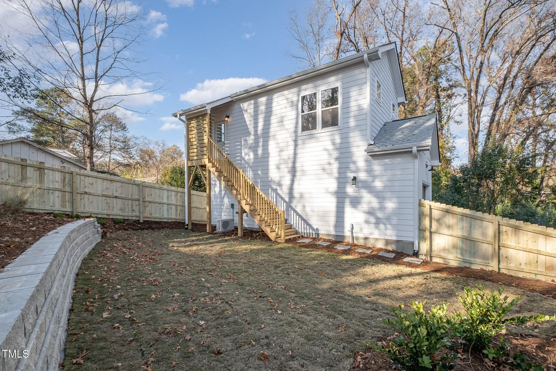 Photo of 1409 Sedgefield Street