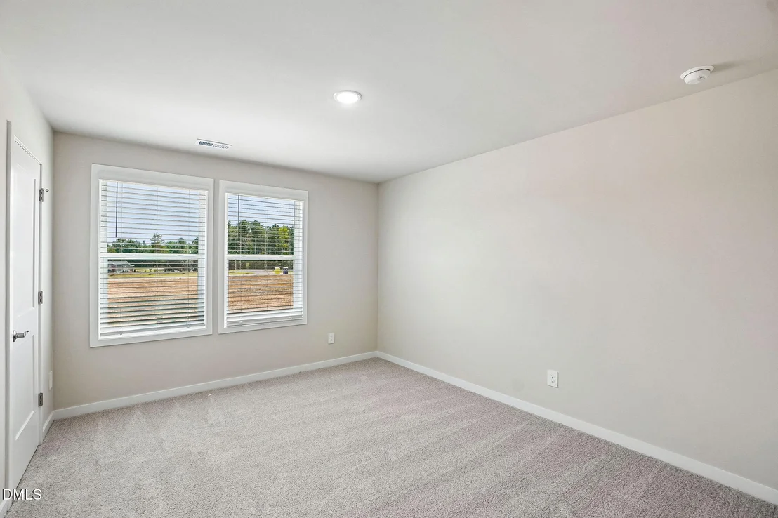 Photo of 141 Gilded Eagle Avenue