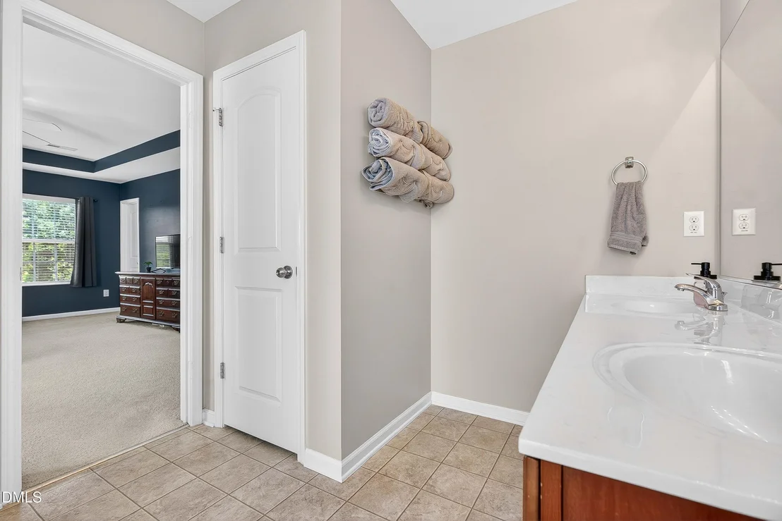 Photo of 2546 Covington Loop