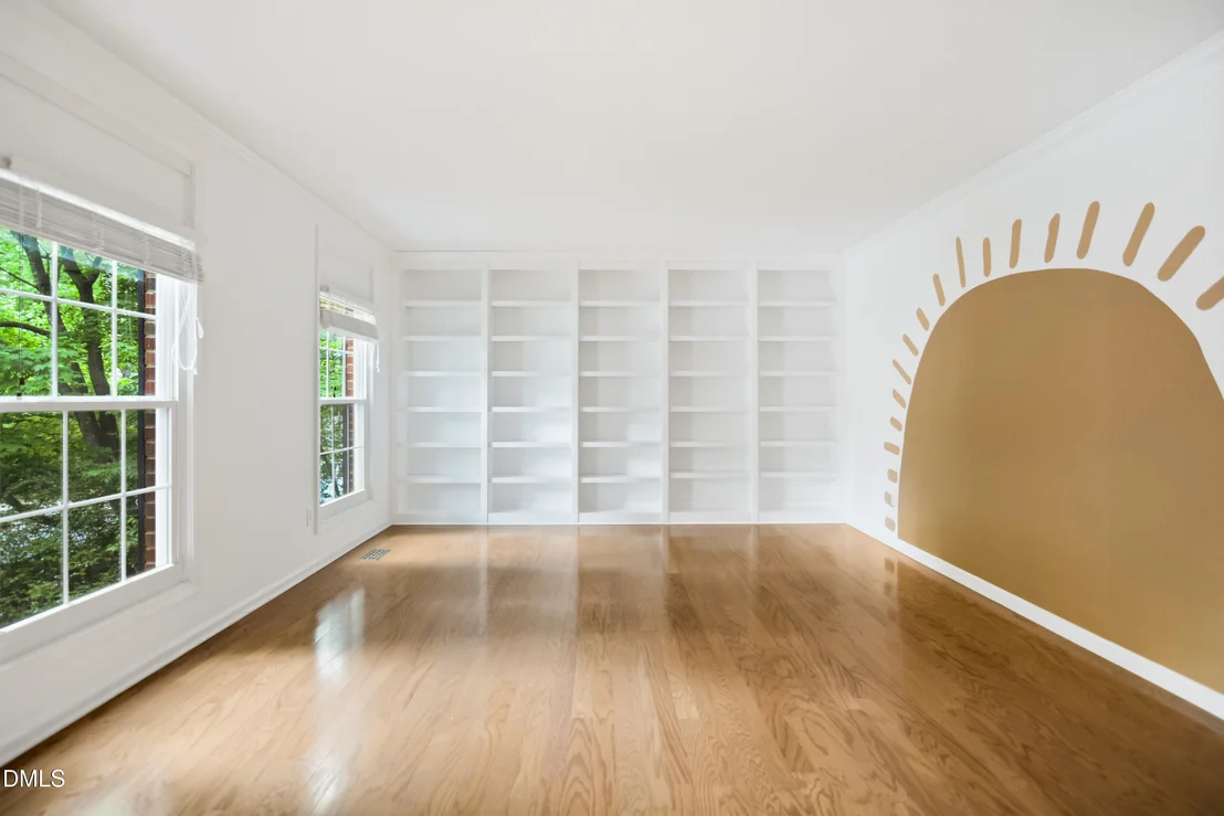 Photo of 101 Pinehill Way