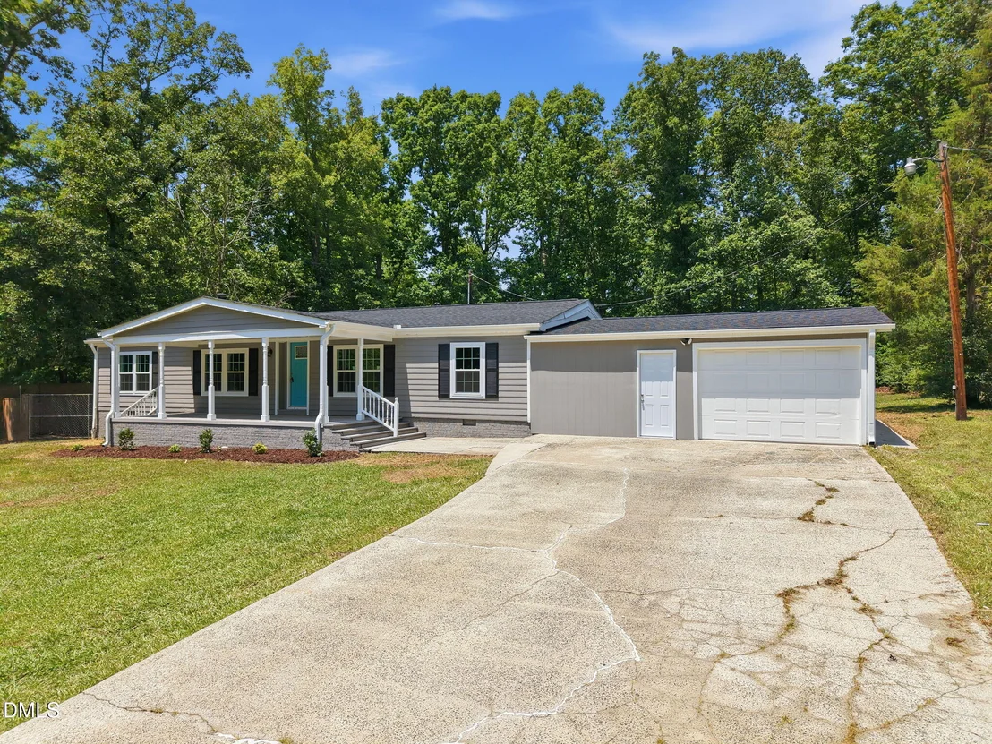 Photo of 3841 Dodge Avenue