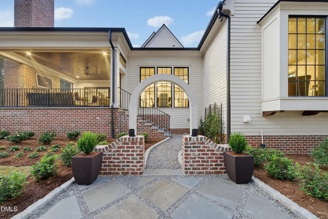 Photo of 1008 Oldfourth Lane
