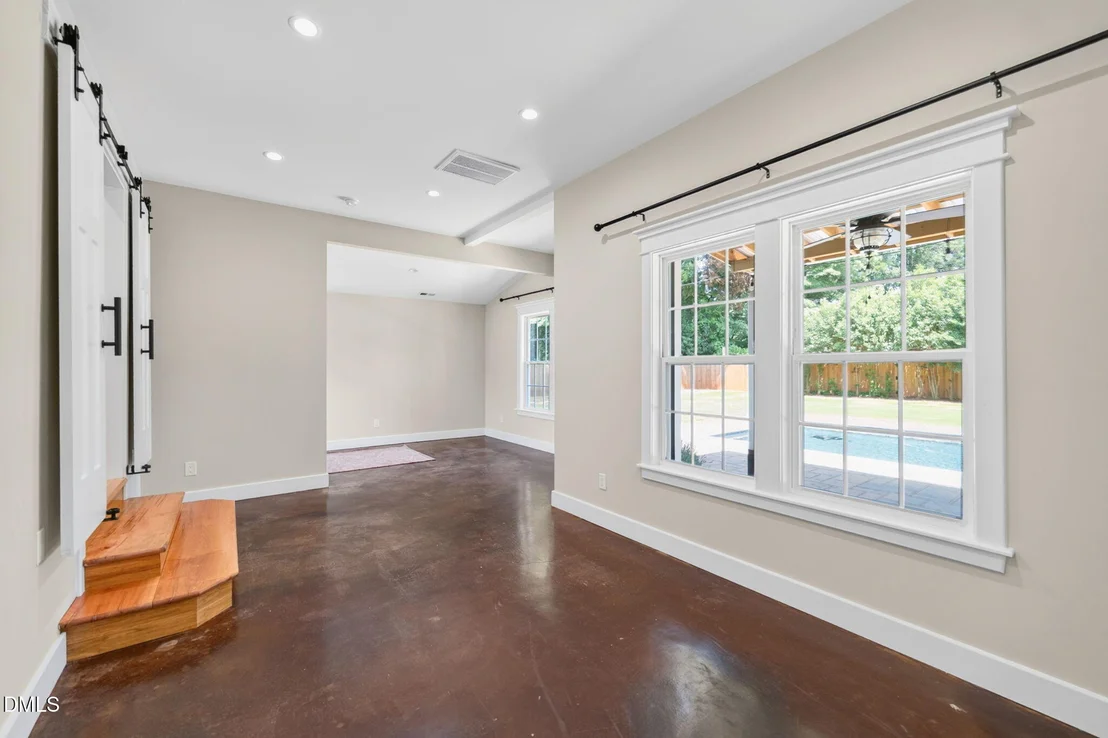 Photo of 309 N Maple Street