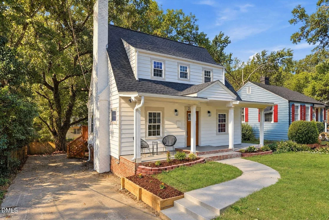 Photo of 2413 Shenandoah Avenue