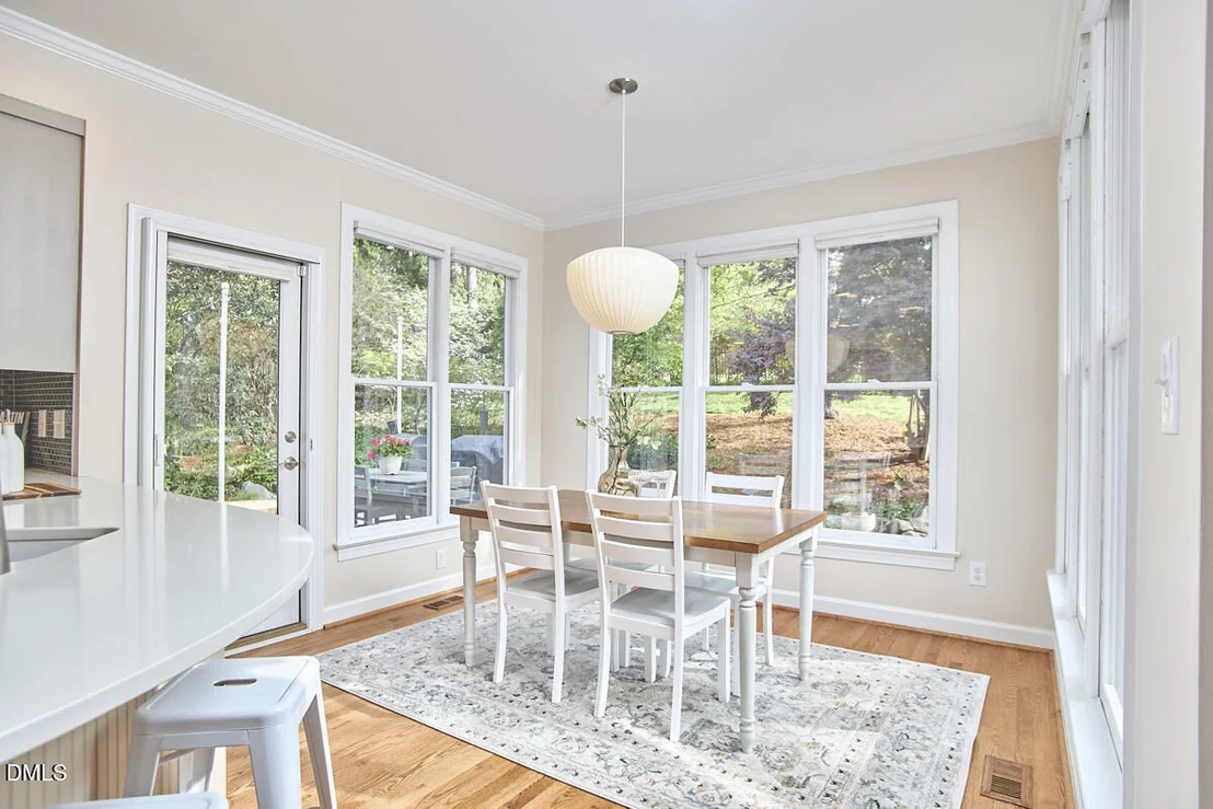 Photo of 4323 Thetford Road