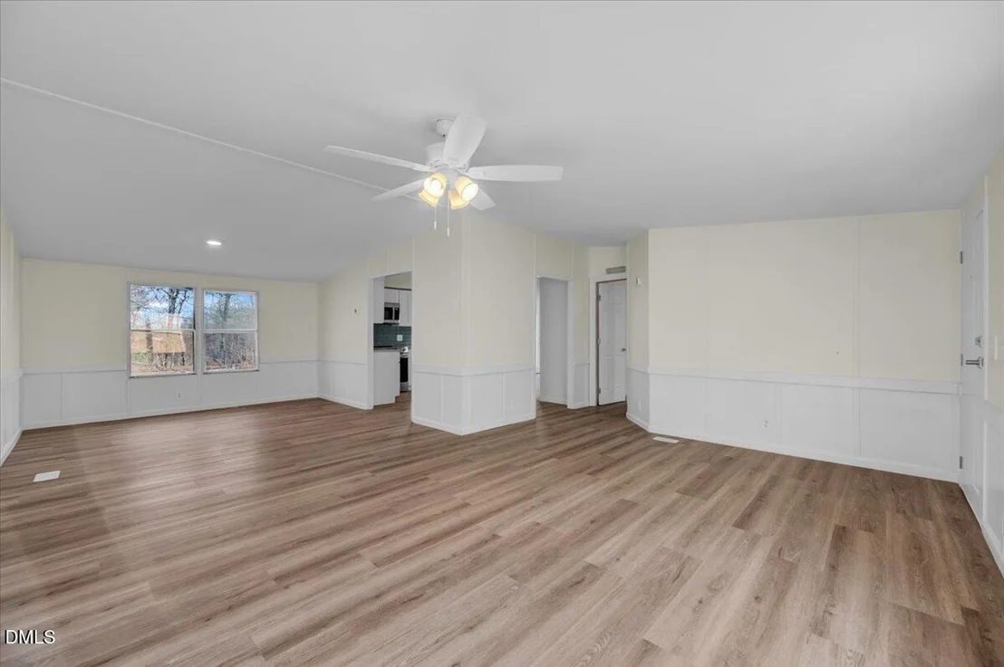 Photo of 230 Dustin Lane