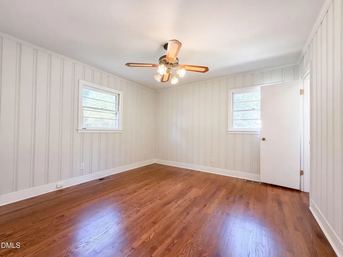 Photo of 3811 Woodside Road