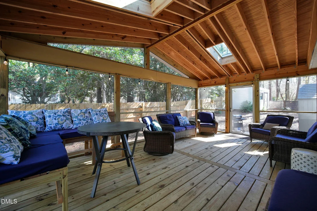 Photo of 5920 Whittier Drive