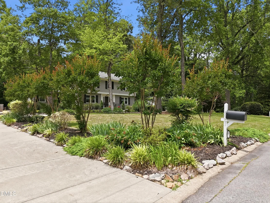 Photo of 6901 Woodmere Drive