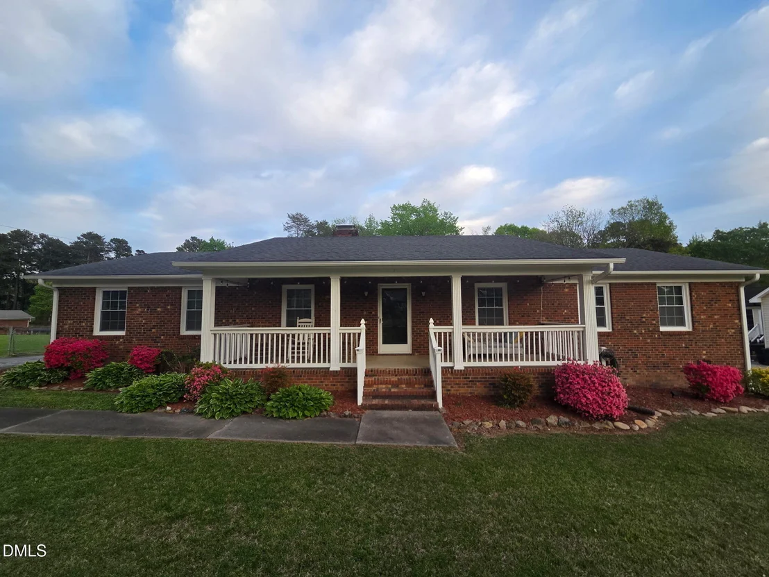 Photo of 1244 Lawndale Drive