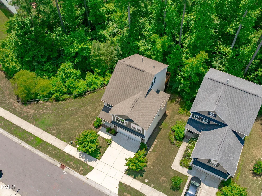 Photo of 2215 Magnolia Tree Lane