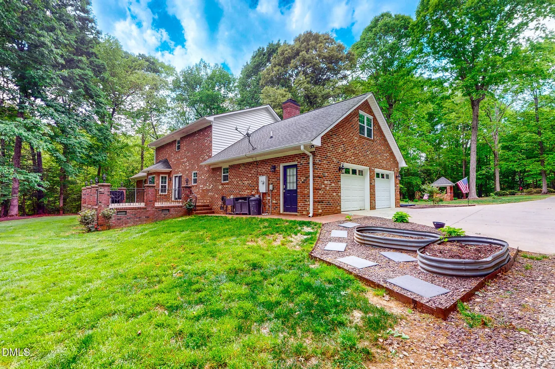 Photo of 2428 Helena Moriah Road