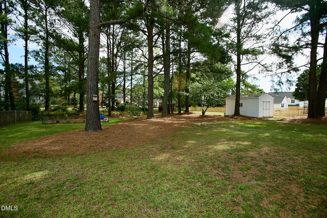 Photo of 4530 Dewfield Drive N