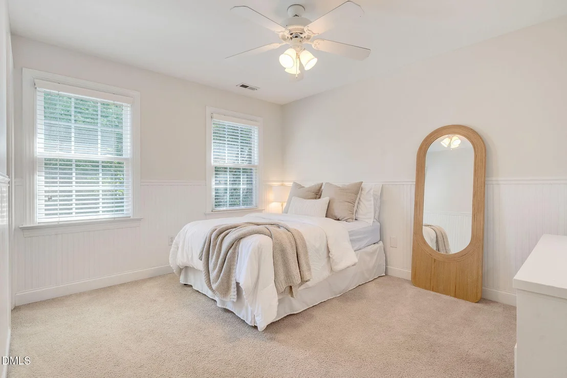 Photo of 1004 Town Side Drive